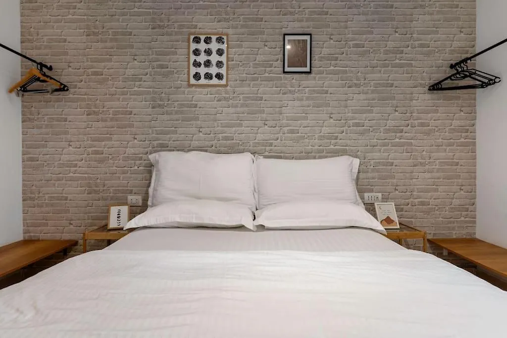 New Bazaar Apartment Тирана 0*,